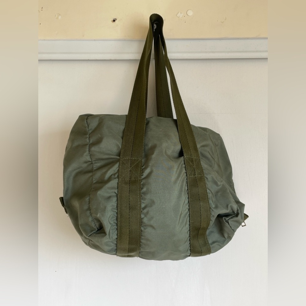 Vintage US Military Small Personal Duffel Bag W/ Shoulder Straps Olive Green